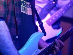 Merrang! live — 2000s nu-metal and alt-rock tribute band performing in Dorset (photo 3)